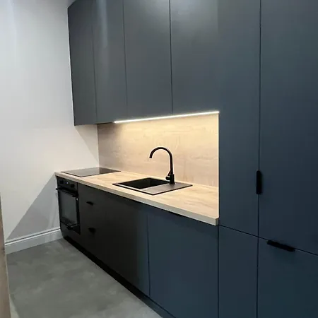 Neighbourhood Apartment