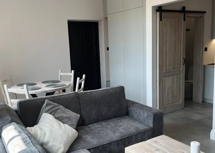 Neighbourhood Apartament